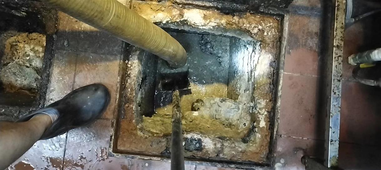 永宁化油池清理-污水池清掏